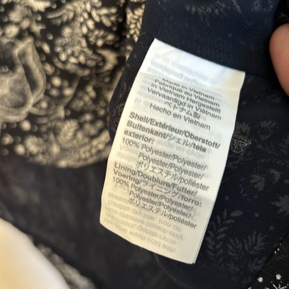 Point Sur Paisley Floral Blouse 2X - Picture 3 of 5